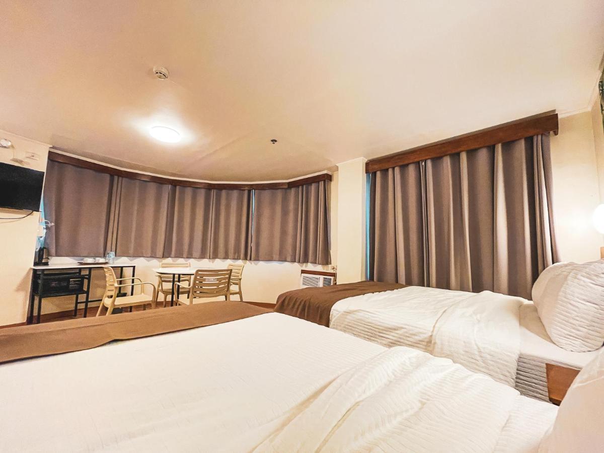 Hotel Sentro Легаспи Экстерьер фото
